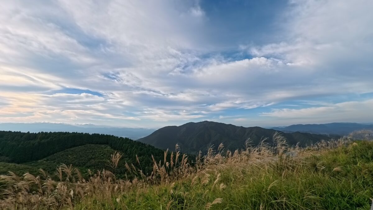 金剛山を望む_Insta360 GO Ultraにて撮影