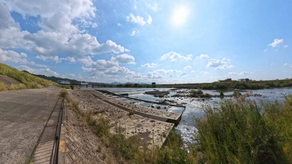 Insta360 X4 Air 晴れの大和川似て01