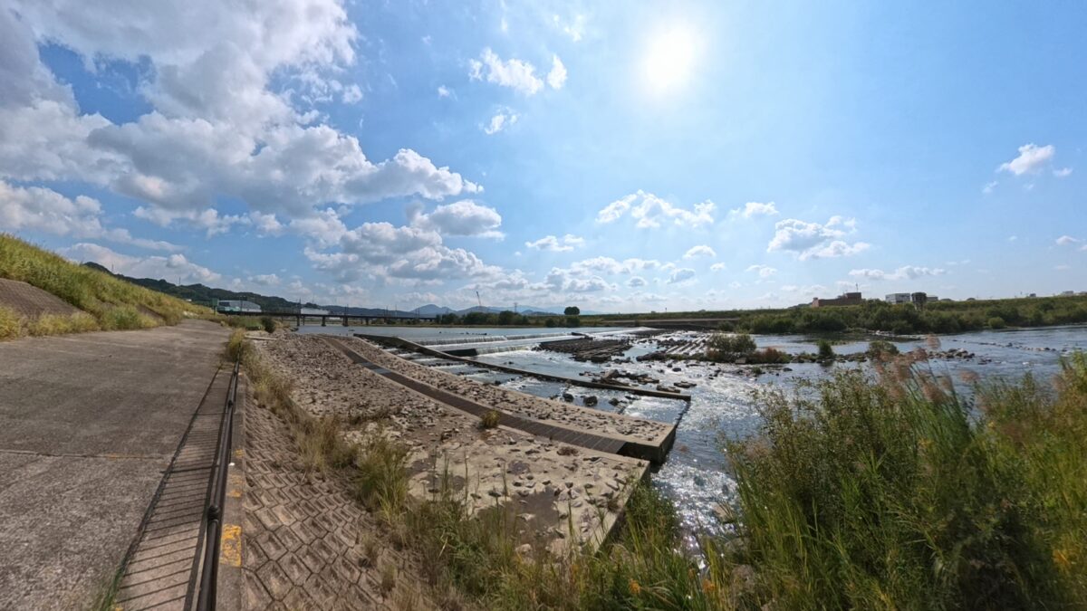Insta360 X4 Air 晴れの大和川似て01