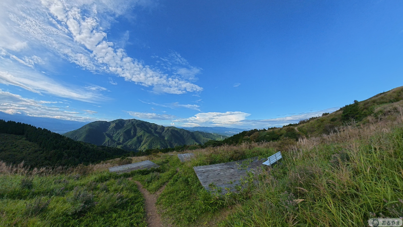 Osmo 360 IIで撮影した金剛山の眺め(日中)