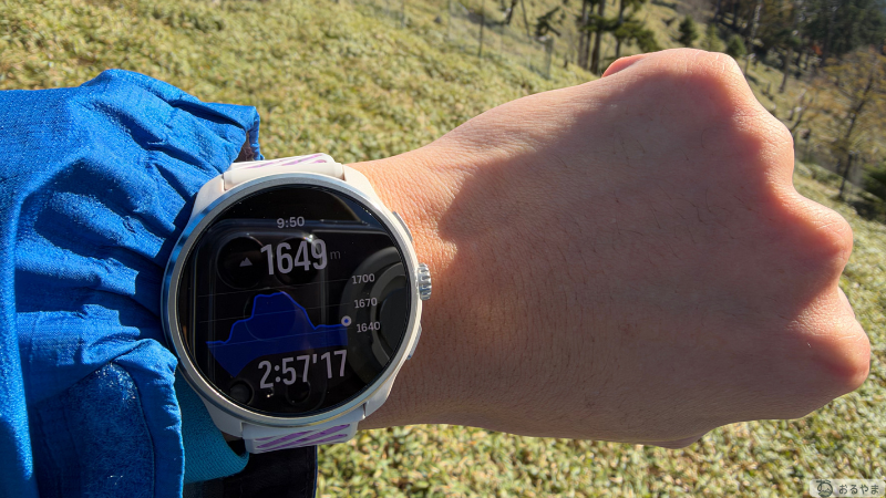 SUUNTO RACE 3Sの標高と高度グラフの画面