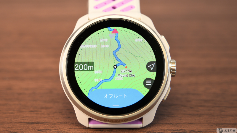 SUUNTO RACE 3Sで等高線入りの地図にルートを表示した画面